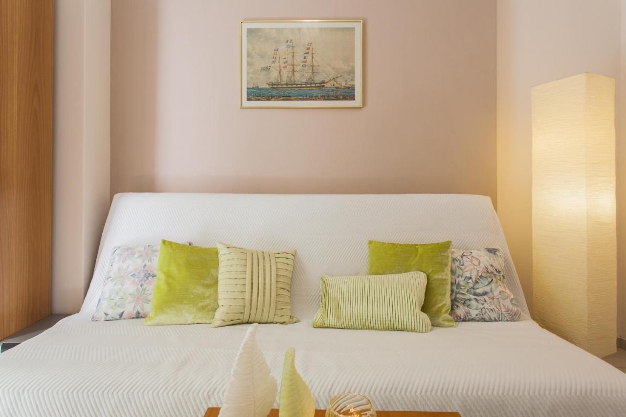 Central Apartment At Plaka 1 Bed For 2 Pers Athen Exterior foto