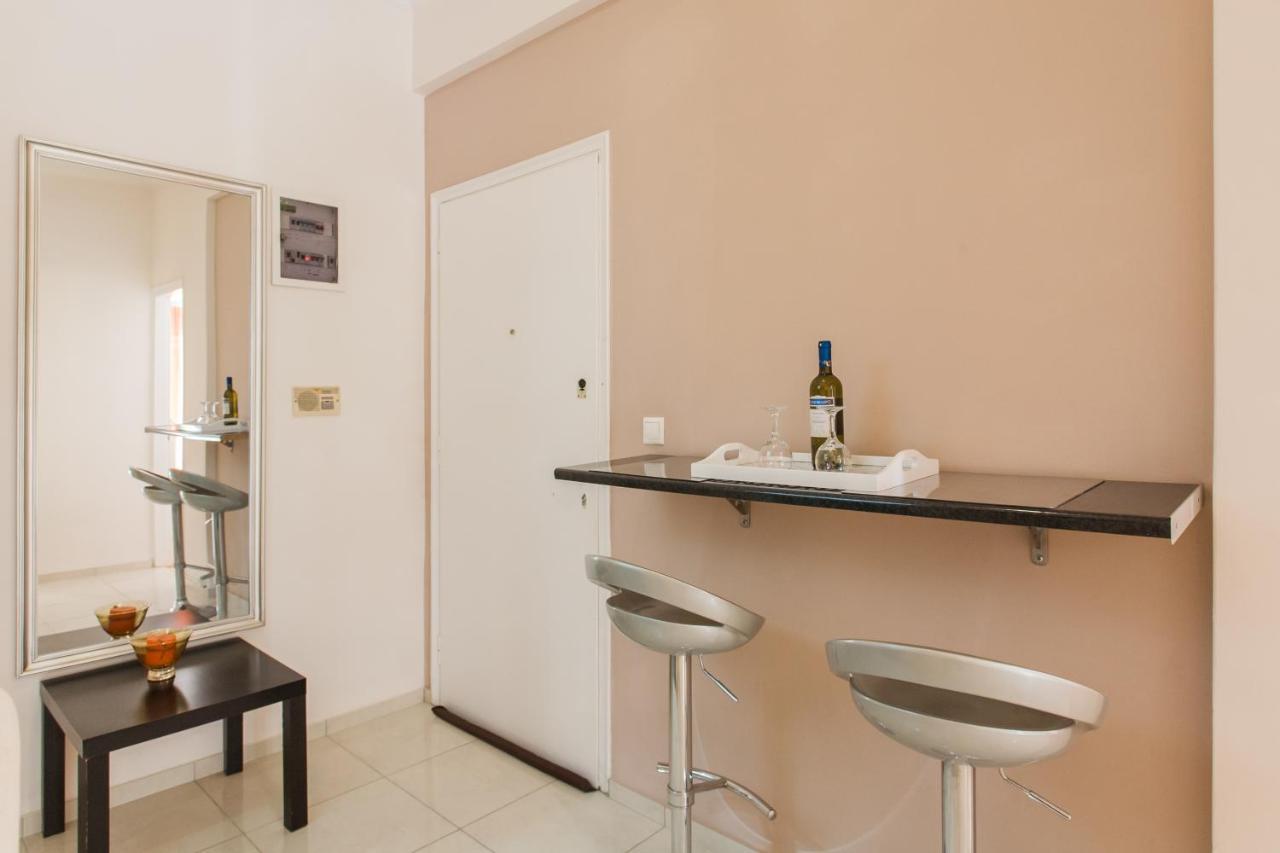 Central Apartment At Plaka 1 Bed For 2 Pers Athen Exterior foto