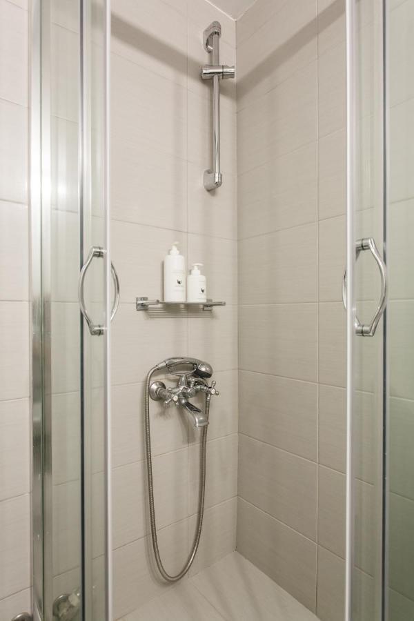 Central Apartment At Plaka 1 Bed For 2 Pers Athen Exterior foto